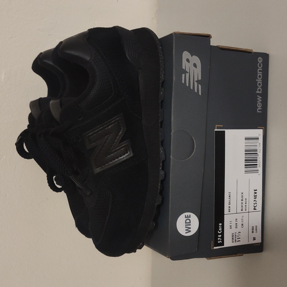 Grade School boys New balance 11 1/2 wide